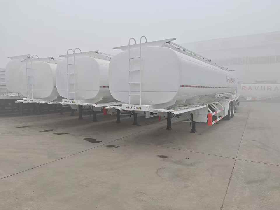 3 Units 40000L خزان الوقود جاهزًا لجمهورية غينيا