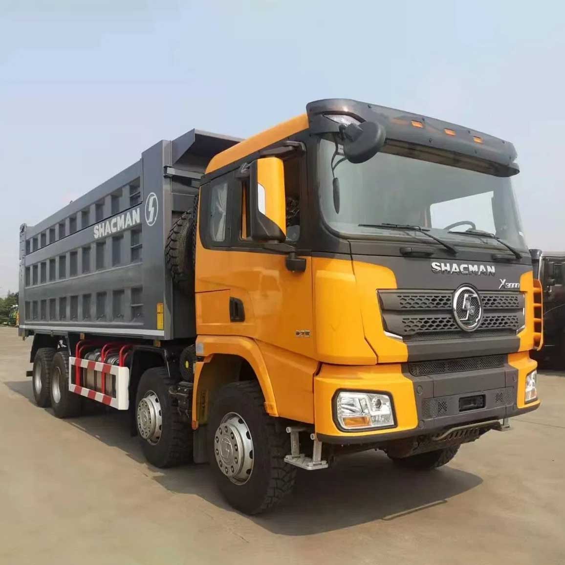 شاكمان 8x4 شاحنة تفريغ جديدة